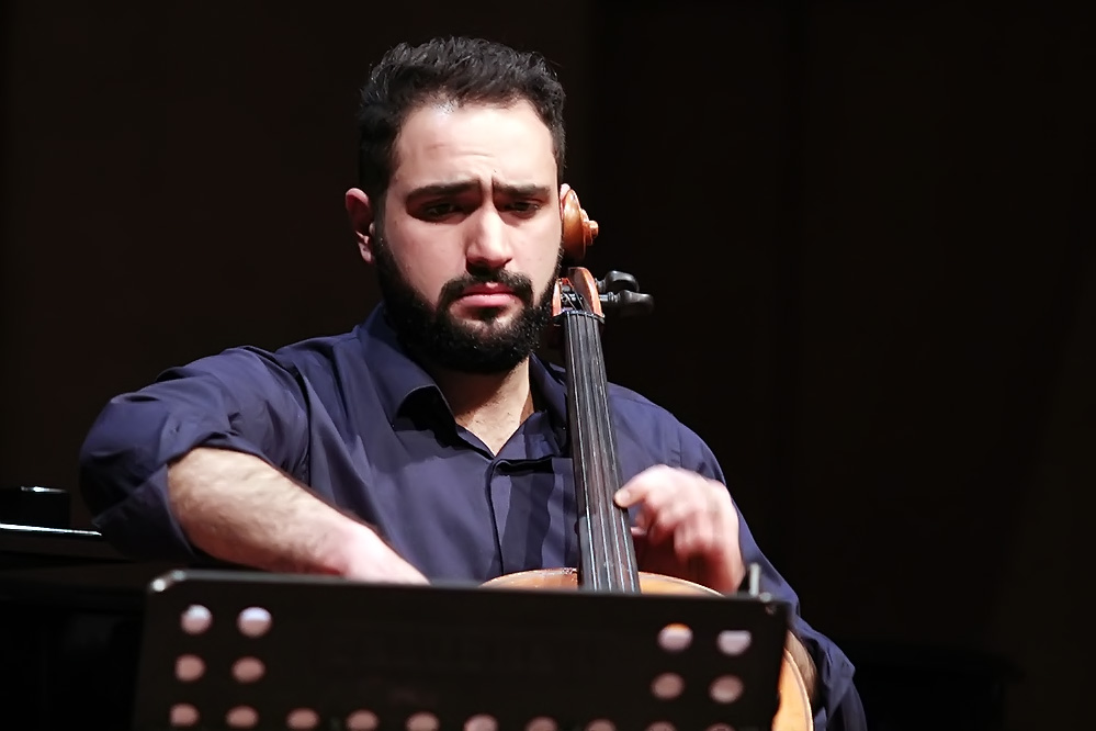 گزارش تصویری کنسرت ترانه های ماندگار آرمین قیطاسی در تالار رودکی – عکاس: هلیا سعیدی
