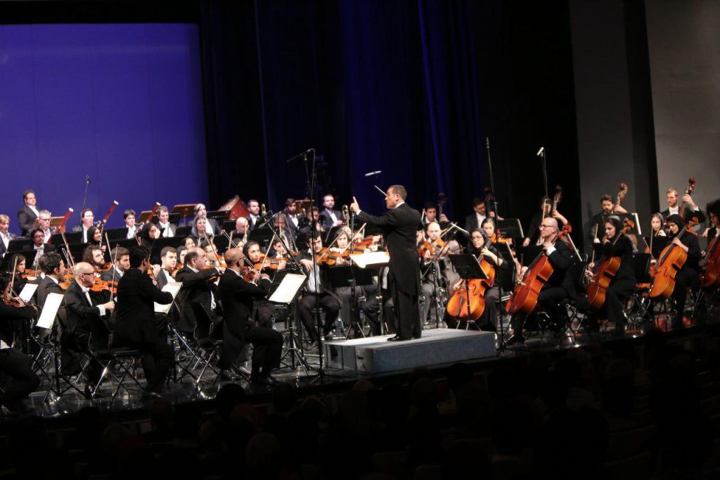 گزارش تصویری کنسرت ارکستر سمفونیک تهران و ایتالیا در تالار وحدت – عکاس: حسین حاجی بابایی
