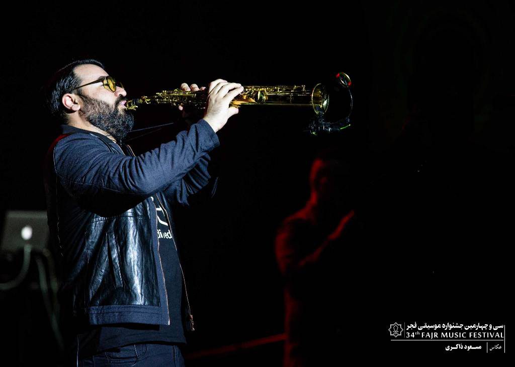 گزارش تصویری کنسرت بهنام بانی در شب اول جشنواره موسیقی فجر در برج میلاد