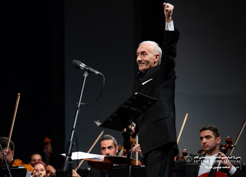 ارکستر ملی جشنواره موسیقی فجر را افتتاح کرد – آغاز جشنواره با اجرای آثاری خاطره انگیز از دوران انقلاب