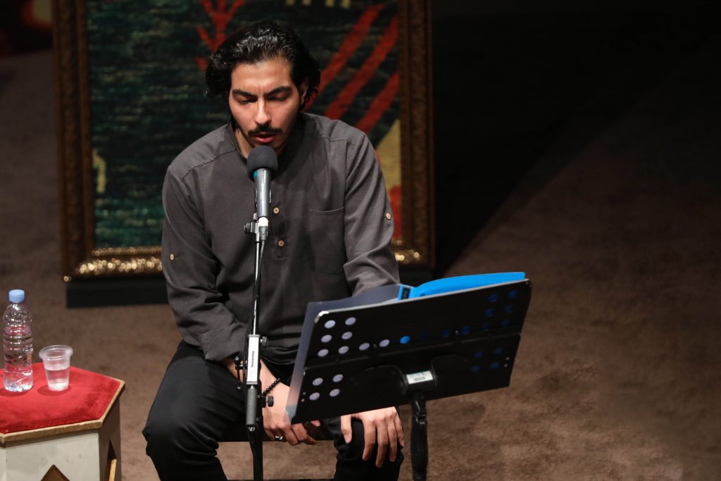 اجرای گروه خاوران/سی و ششمین جشنواره موسیقی فجر