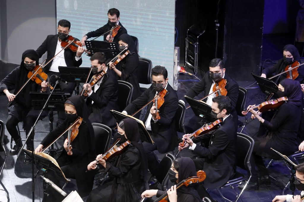 اجرای ارکستر سمفونیک تهران/سی و ششمین جشنواره موسیقی فجر
