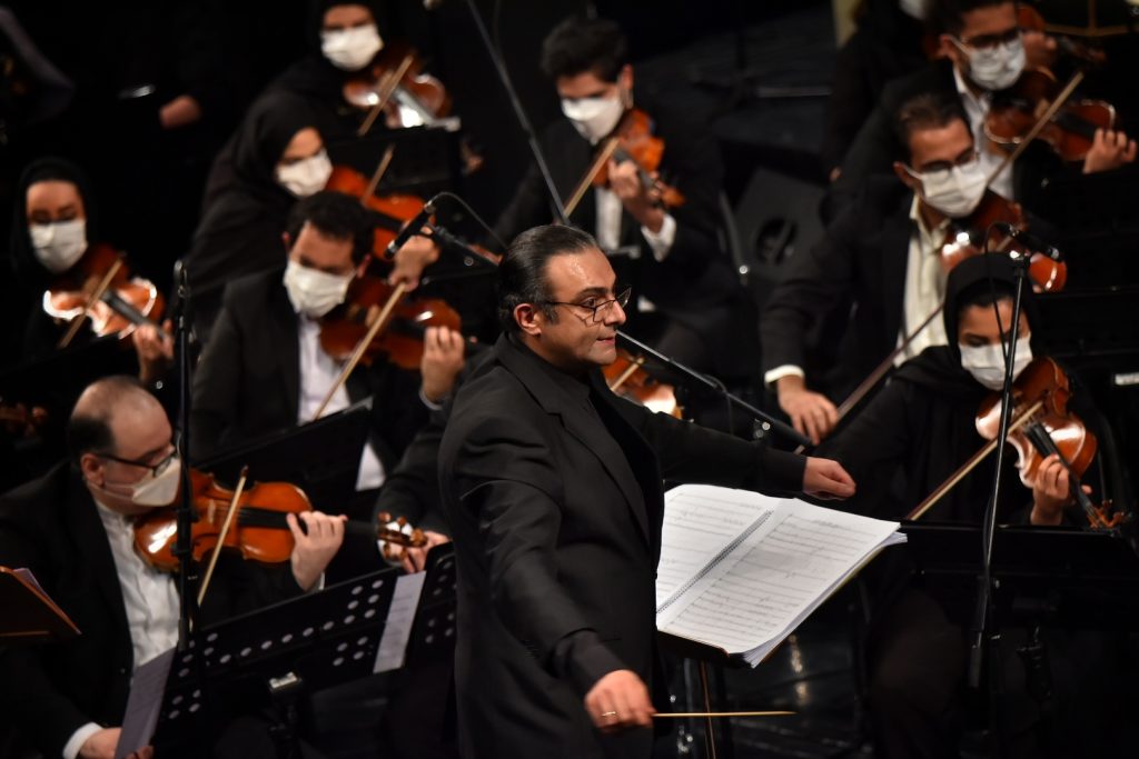 اجرای ارکستر ملی ایران در سی و هفتمین جشنواره موسیقی فجر