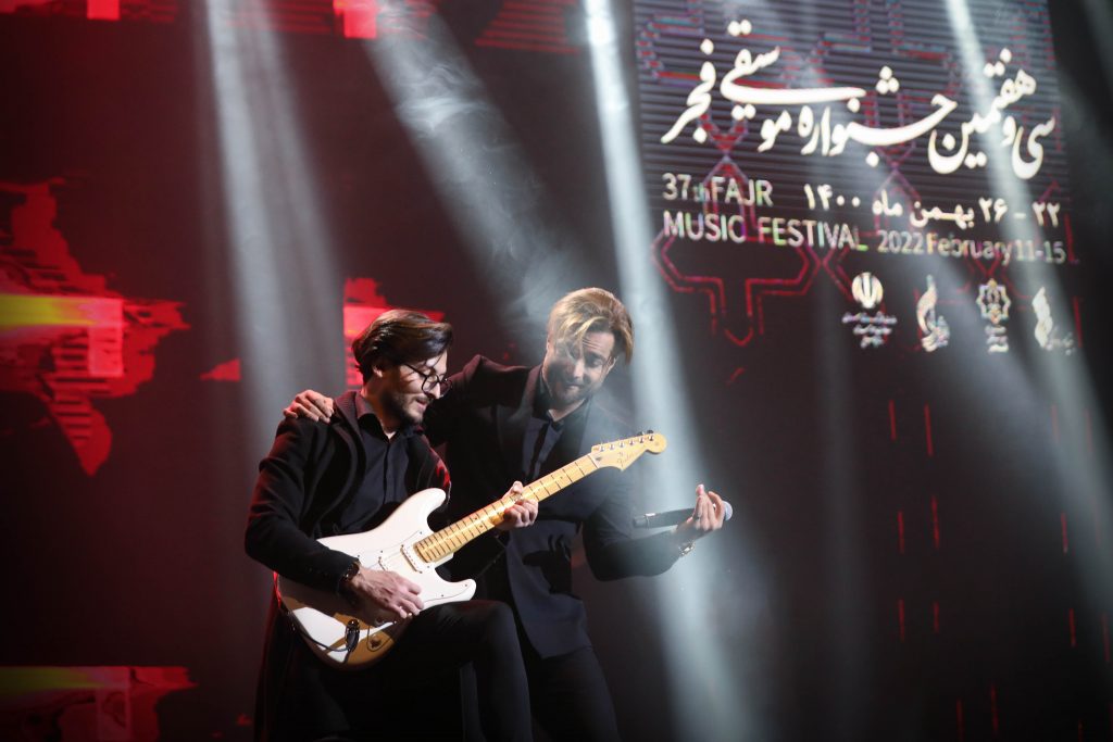 اجرای ماکان در سی و هفتمین جشنواره موسیقی فجر