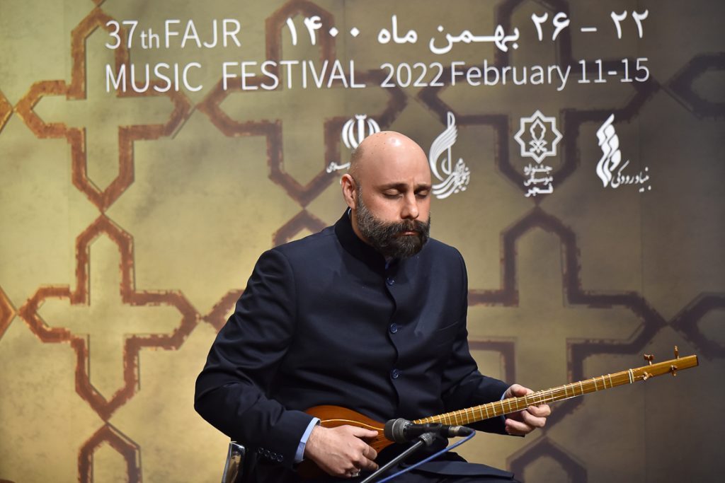 شب یوسف فروتن در سی و هفتمین جشنواره موسیقی فجر