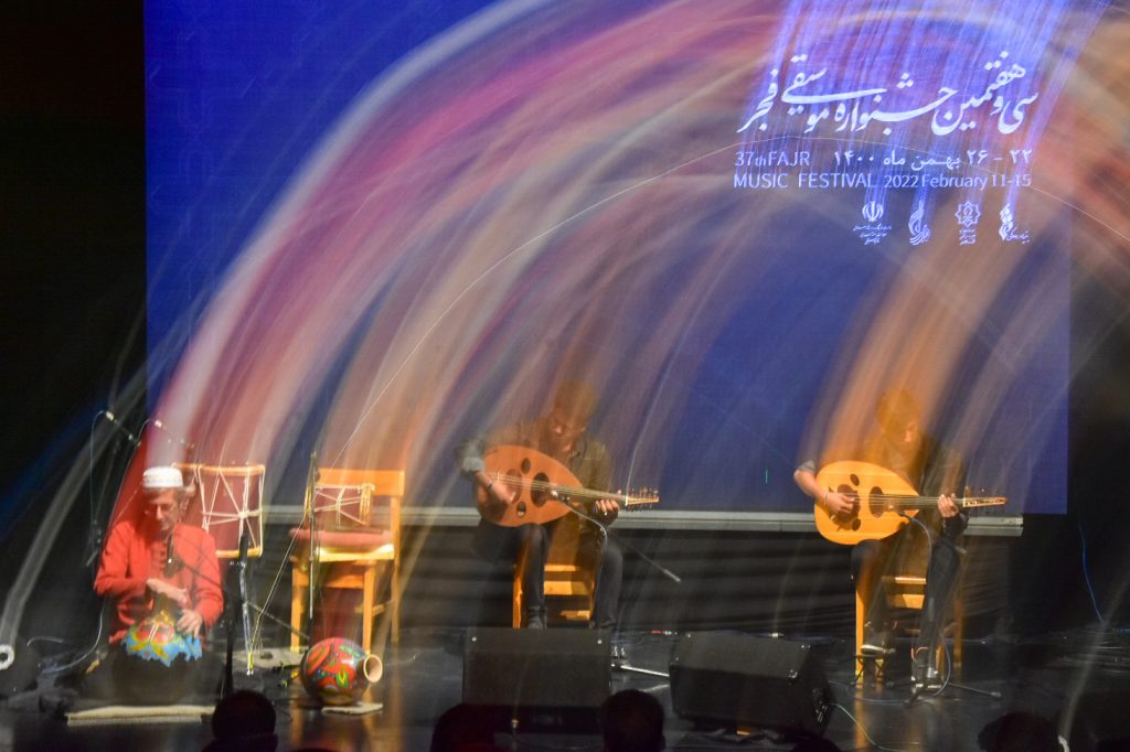 اجرای بربط هرمزگان از بندرعباس در سی و هفتمین جشنواره موسیقی فجر