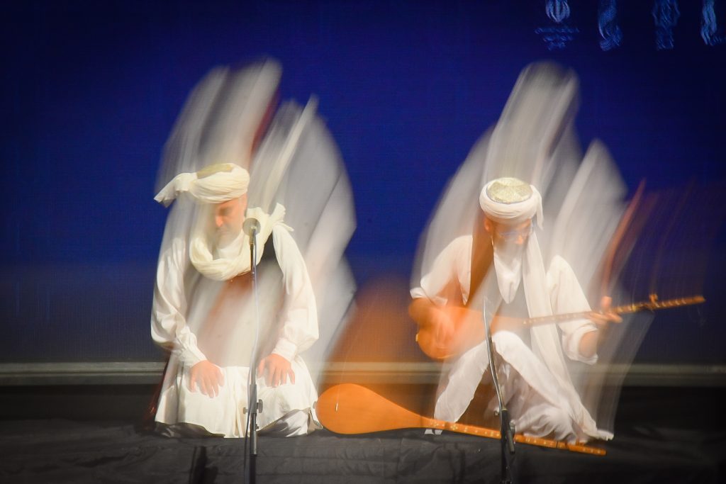 اجرای سلمان سلیمانی، یعقوب تنها در سی و هفتمین جشنواره موسیقی فجر