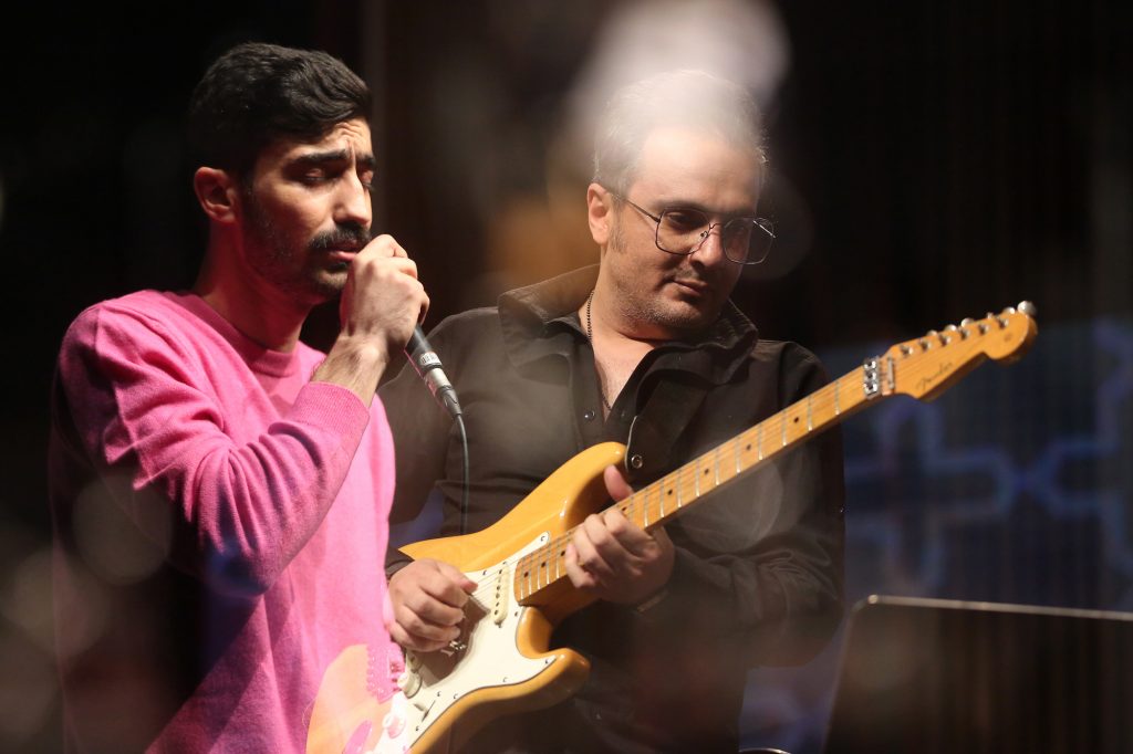 اجرای پایکوب در سی و هفتمین جشنواره موسیقی فجر
