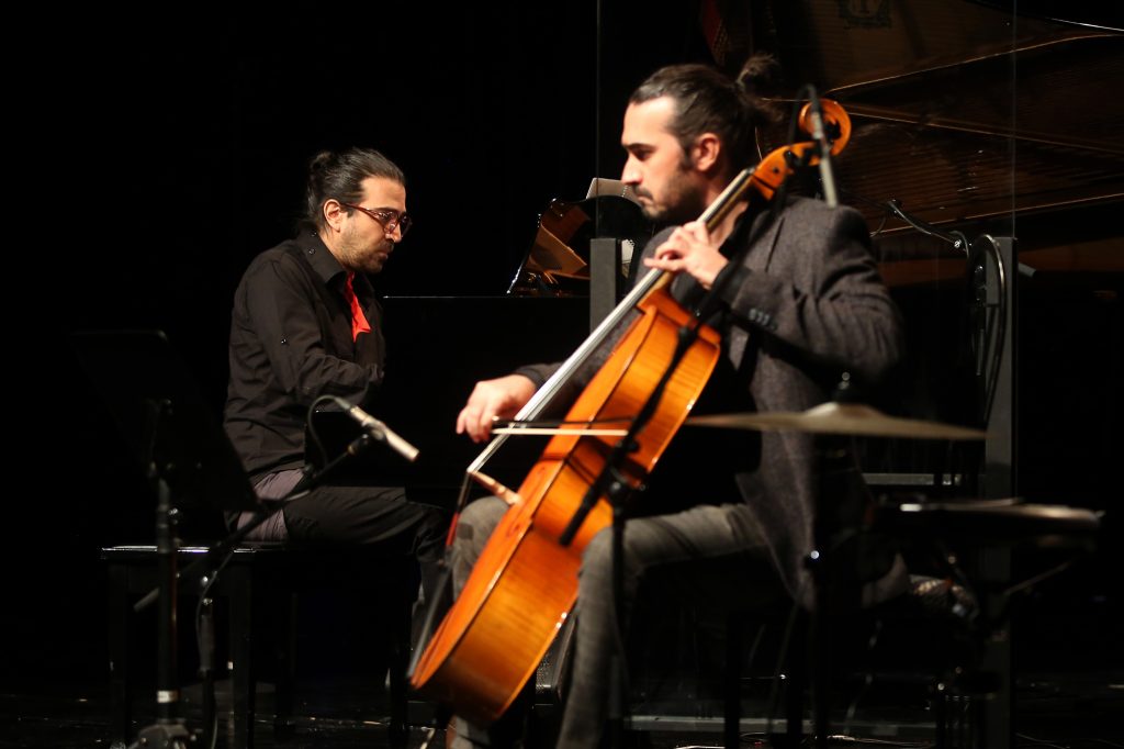اجرای لیرا در سی و هفتمین جشنواره موسیقی فجر