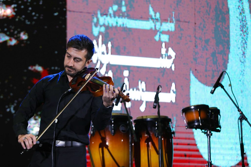 اجرای ناصر زینعلی در سی و هشتمین جشنواره موسیقی فجر