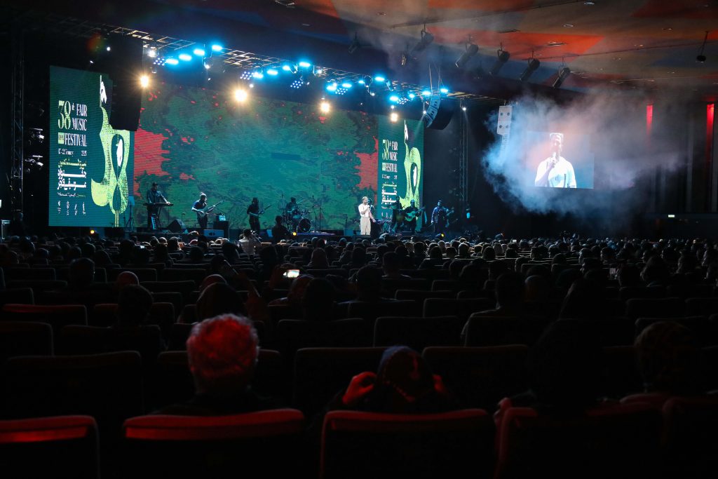 اجرای معین زند در سی و هشتمین جشنواره موسیقی فجر