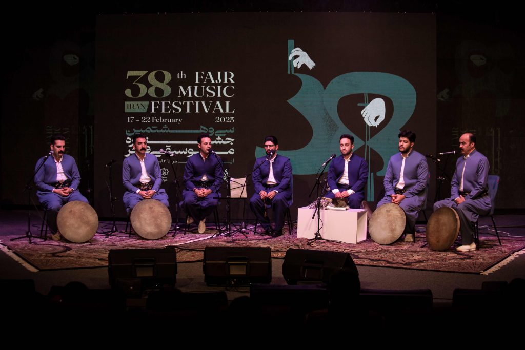 اجرای موسیقی کردستان در سی و هشتمین جشنواره موسیقی فجر
