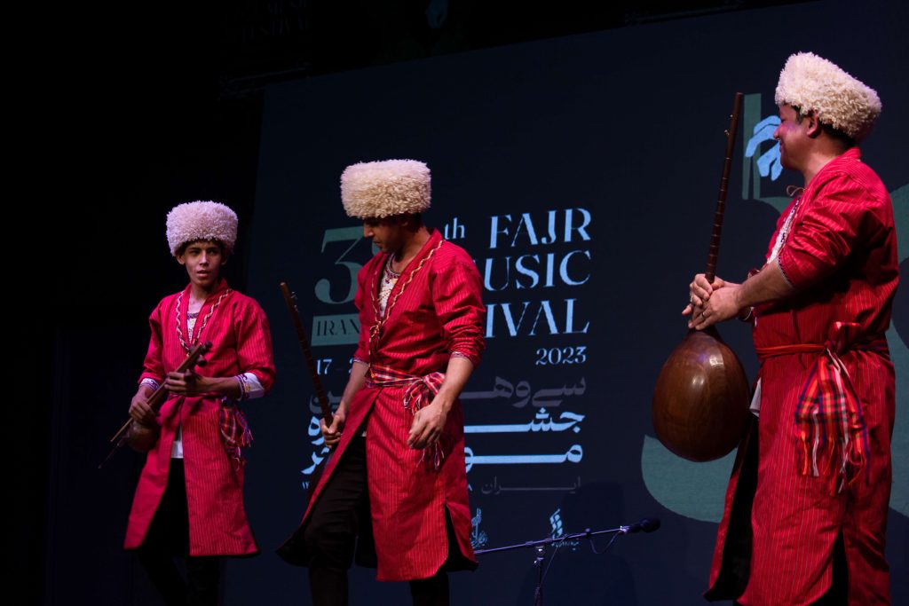 اجرای موسیقی ترکمن و گلستان در سی و هشتمین جشنواره موسیقی فجر