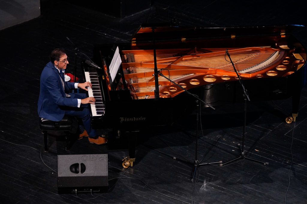 اجرای گروه فادو پرتغال در سی و هشتمین جشنواره موسیقی فجر