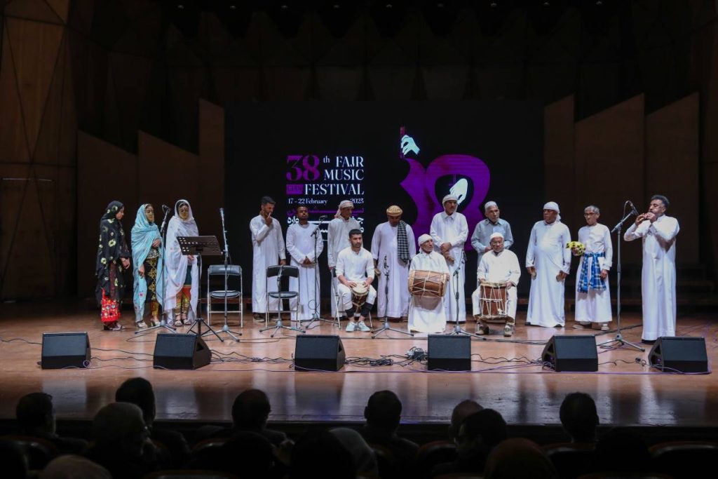 اجرای شب موسیقی قشم در سی و هشتمین جشنواره موسیقی فجر