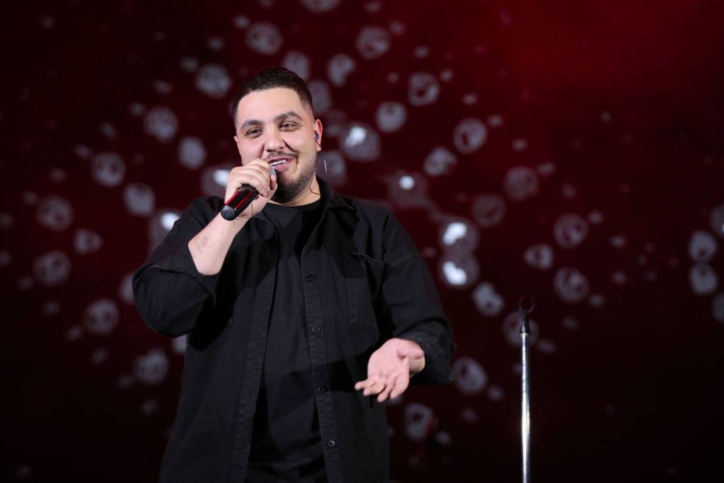 اجرای آرون افشار در سی و هشتمین جشنواره موسیقی فجر