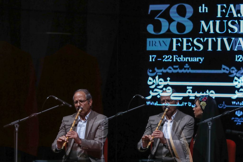 در سومین شب بخش پژوهش جشنواره موسیقی فجر:بن‌پایه‌ها و پایانه‌ها در موسیقی شرق بررسی شد