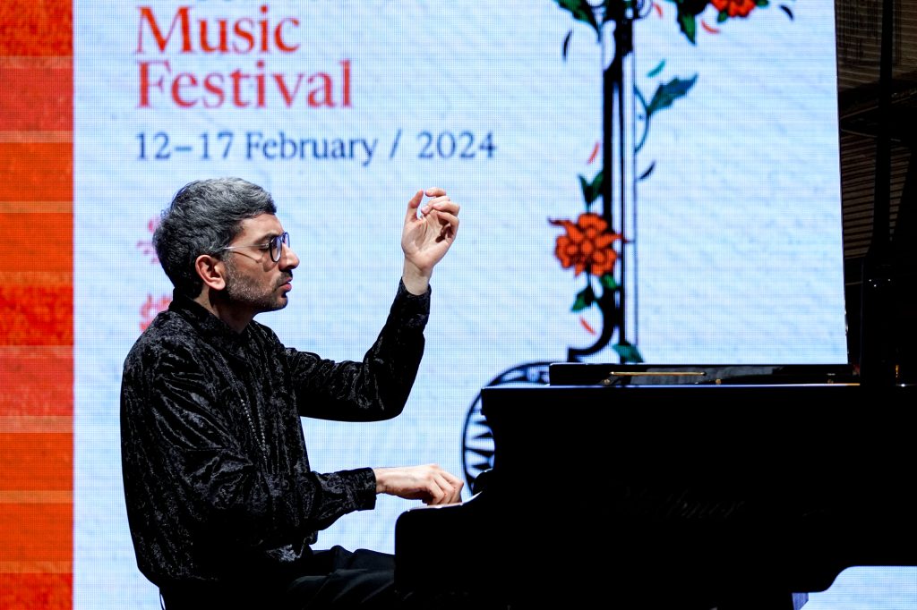 اجرای هایک ملیکیان(ارمنستان) در سی و نهمین جشنواره بین المللی موسیقی فجر