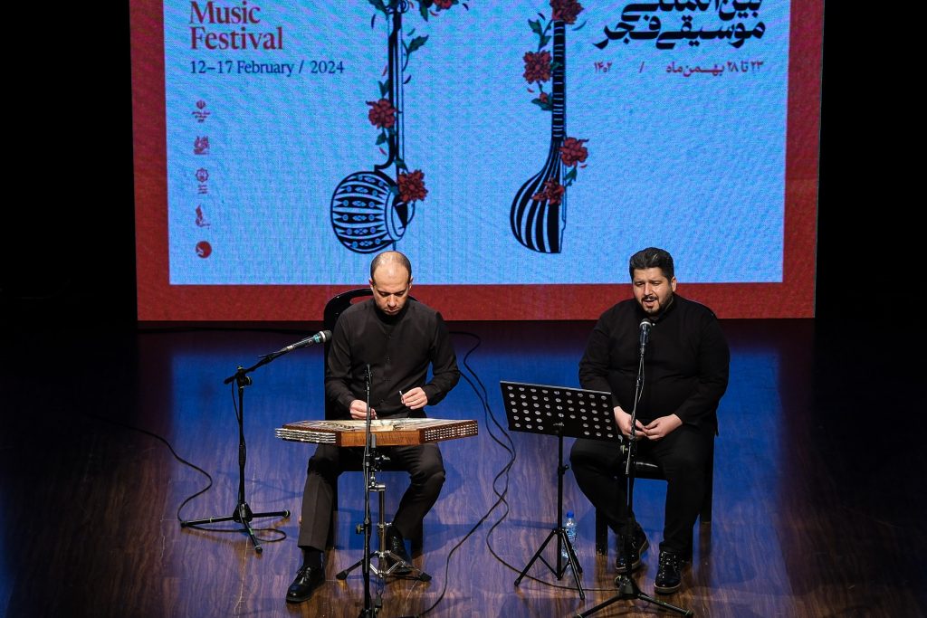 اجرای پدرام جواد زاده در سی و نهمین جشنواره بین المللی موسیقی فجر
