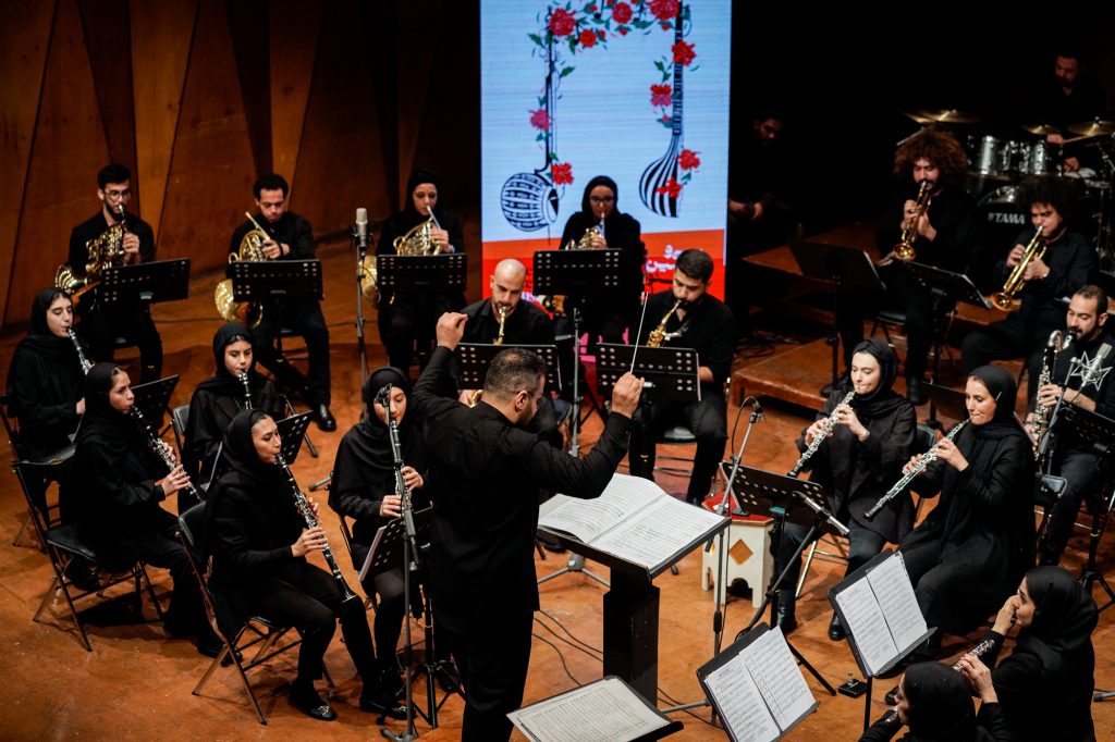 اجرای  ارکستر بادی راین در سی و نهمین جشنواره بین المللی موسیقی فجر