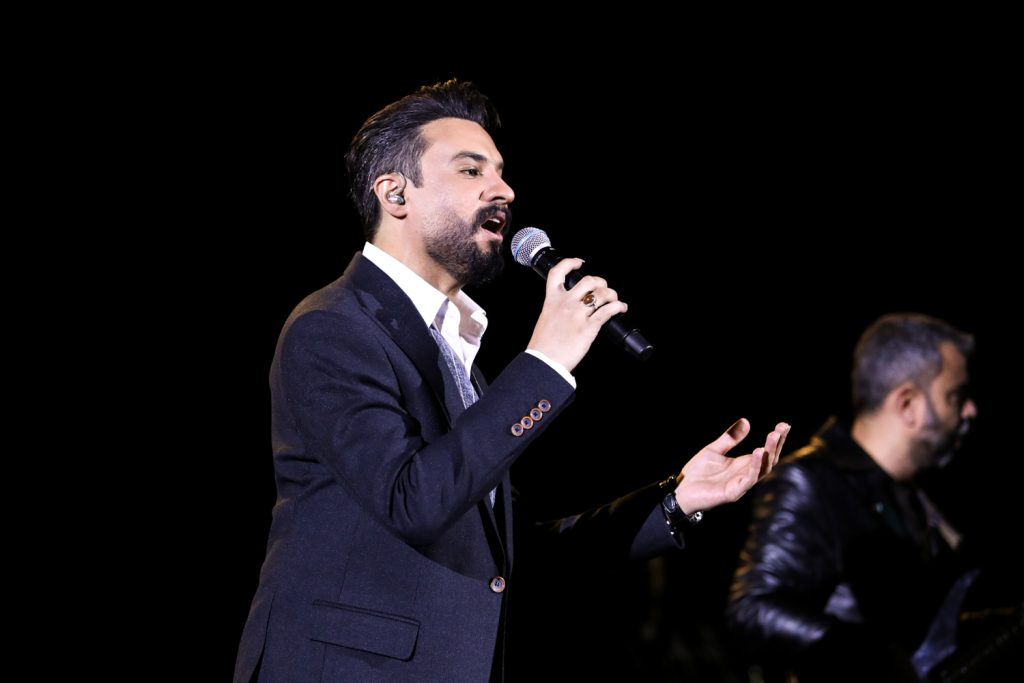 اجرای حمید هیراد و مصطفی راغب در سی و نهمین جشنواره بین المللی موسیقی فجر